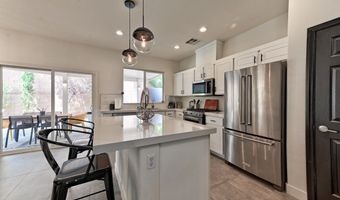 1041 Chestnut Chase St, Las Vegas, NV 89138