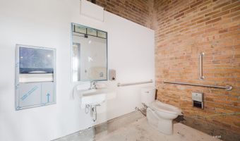 240 7th St, Elko, NV 89801
