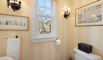 68 Sachuest Way, Middletown, RI 02842
