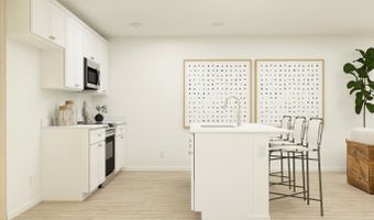 1585 N Weaver Ln, Hanford, CA 93230