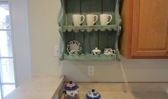 406 5 W Richardson Ave, Artesia, NM 88210