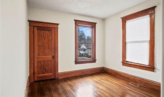 309 N 12th St, Atchison, KS 66002