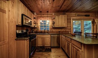 740 Log Cabin Rd, Arapahoe, NC 28510