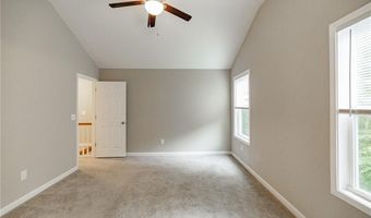 103 Three Rivers Ct, Hull, GA 30646