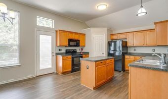 304 Limestone Dr, Alvarado, TX 76009