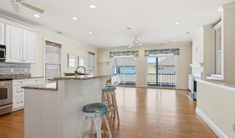 105 Winston Ave A, Atlantic Beach, NC 28512