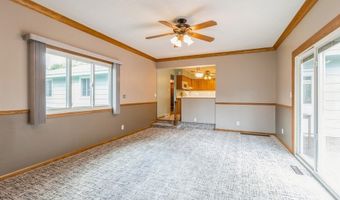 809 SE Sherman Dr, Ankeny, IA 50021