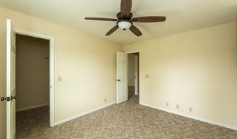 133 Lake Lure Cir, Alma, GA 31510