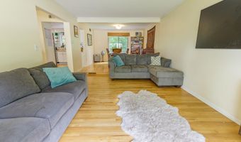 3666 Frederick Dr, Ann Arbor, MI 48105