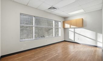 2601 N Walton Blvd 1B, Bentonville, AR 72712