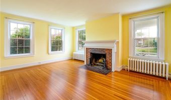 85 Church Dr, Cheshire, CT 06410
