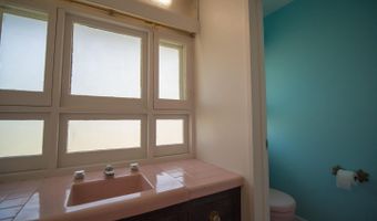 4313 WOODLARK Dr, Annandale, VA 22003