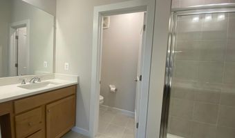 43808 MIDDLEWAY Ter, Ashburn, VA 20147