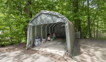 10 Mountain Rd, Brookline, NH 03033