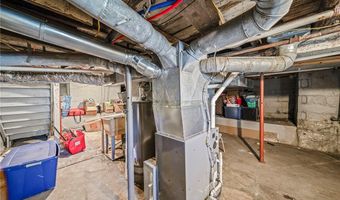 1923 W 11th St, Ashtabula, OH 44004