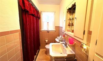 1136 Parkway Blvd, Alliance, OH 44601