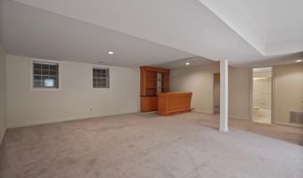 10307 FLEMING Ave, Bethesda, MD 20814