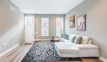 826 EDMONDSON Ave, Baltimore, MD 21201