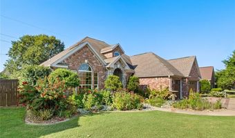 903 SW Edinburgh Ave, Bentonville, AR 72713
