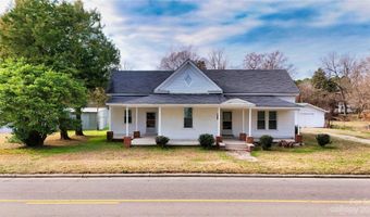108 S White St, Whitakers, NC 27891