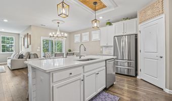 37 Black Bear Dr, Barnegat, NJ 08005