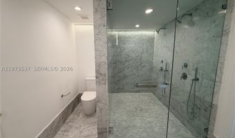 9221 E Bay Harbor Dr 309, Bay Harbor Islands, FL 33154