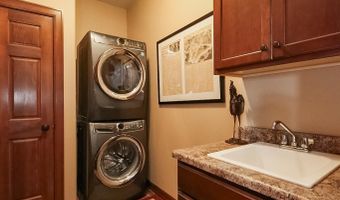 1809 W Ashton Trl, Brandon, SD 57005
