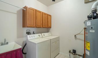 6 MOUNTAIN STREAM Ct, Barnegat, NJ 08005