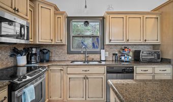 495 LAKERIDGE Dr, Arley, AL 35541
