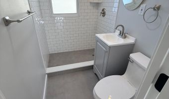 407 NE 8th Ave 2G, Asbury Park, NJ 07712