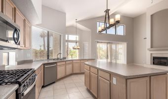 705 W DESERT BROOM Dr, Chandler, AZ 85248