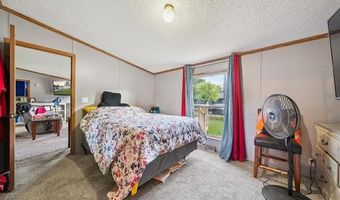 35420 Grant St, Romulus, MI 48174