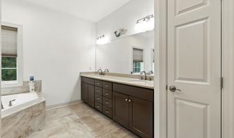 1194 DEATS Dr, Dover, DE 19904