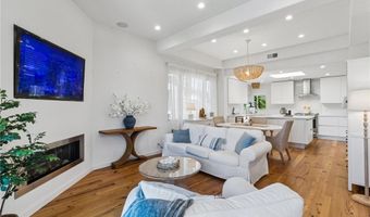6512 Surfside Ln, Carlsbad, CA 92011