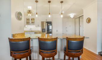 5904 MOUNT EAGLE Dr 1214, Alexandria, VA 22303