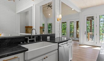 74 Cedar Rdg, Alexander City, AL 35010