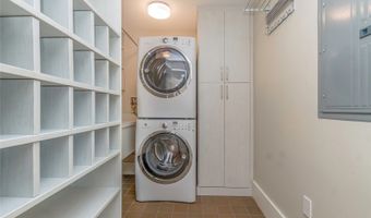 1108 Auahi St 2000, Honolulu, HI 96814