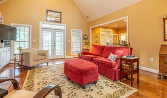 21030 Skyward Dr, Abingdon, VA 24211