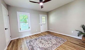 1415 W WASHINGTON St, Appleton, WI 54914