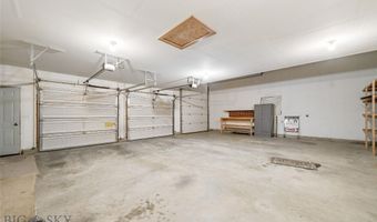 38 A N Woodard Ave, Absarokee, MT 59001