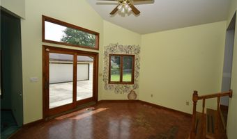 209 Sipple Ave, Amherst, OH 44001