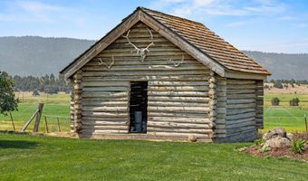 7122 E Langell Valley Rd, Bonanza, OR 97623