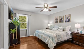 202 Edgewood Dr, Bardstown, KY 40004