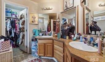 5021 Barkley Way, Caldwell, ID 83607