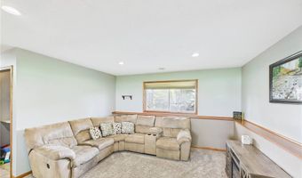 810 Deerberry Ct, Albany, MN 56307