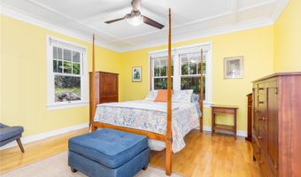 3244 Keahi St, Honolulu, HI 96822