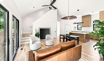42 Busbee View Rd, Asheville, NC 28803