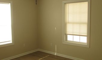 390 Bay St, Baxley, GA 31513