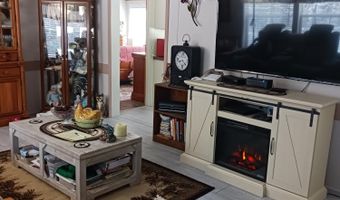 5 Freedom Ln, Belfast, ME 04915