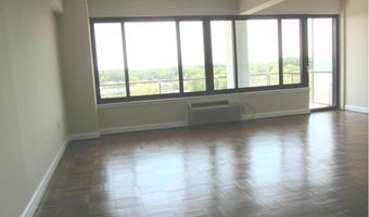 3601 WISCONSIN Ave NW 703, Washington, DC 20016